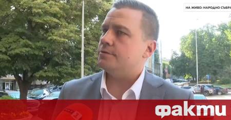 Депутатът от Има такъв народ Станислав Балабанов обвини Продължаваме промяната