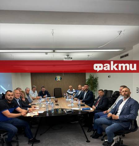 Директорът на СДВР главен комисар Николай Пелтеков представители на ръководството