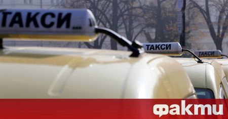 Таксиметровият бранш в София внесе в Столичния общински съвет СОС