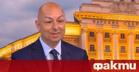 Премиерът правилно възрази срещу решението на финансовия му кабинет за