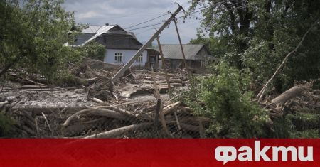 Умишленото наводняване на малко село, северно от Киев, което създаде