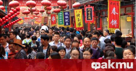 Започва преброяването на населението на Китай. То е първото за