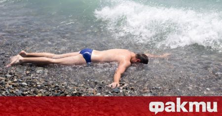 Удавен мъж е открит около в района на плажа в