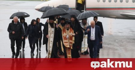 Българската църковна делегация водена от Врачанския митрополит Григорий ще пътува
