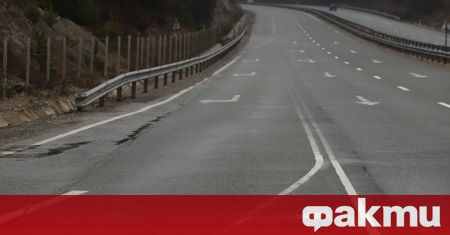 Македонска фирма Маврово строила пътя където стана катастрофата с 45
