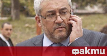 ФАКТИ публикува мнения с широк спектър от гледни точки за