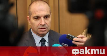 Заместник министър председателят и министър на транспорта и съобщенията Гроздан Караджов