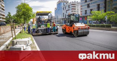 Отвориха за движение ремонтирания булевард България в София Пътното платно