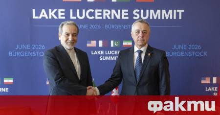 Премиерът на Пакистан Шехбаз Шариф и началникът на армията Сайед
