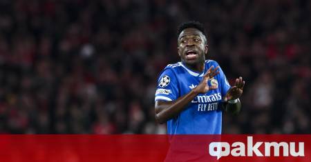 Вълна от възмущение заля футболната общественост след като по време