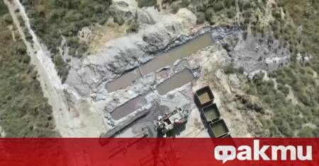 В испанската провинция Алмерия учени се опитват да надникнат в