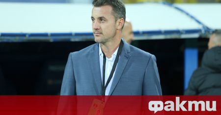 Наставникът на Локомотив София Станислав Генчев заяви че вижда Левски