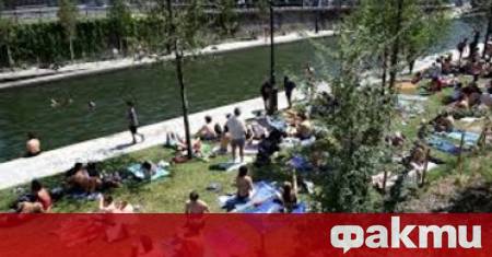 Докато Западна и Централна Европа се задъхват под безпрецедентен топлинен