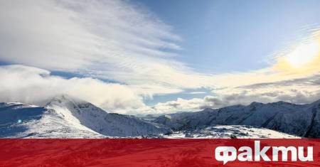 Времето в планините е много студено и има много голяма