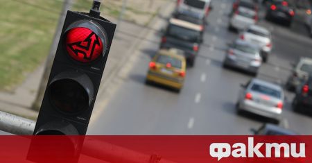 Умни светофари са поставени на някои кръстовища в Милано съобщи