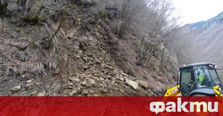 През нощта ще остане затворен за движение пътят София Самоков