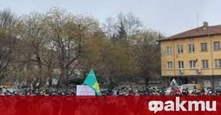 Нов протест в пловдивското село Брестовица се проведе вчера предаде