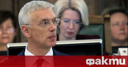 Центристката партия Ново единство на премиера Кришянис Каринш печели парламентарните