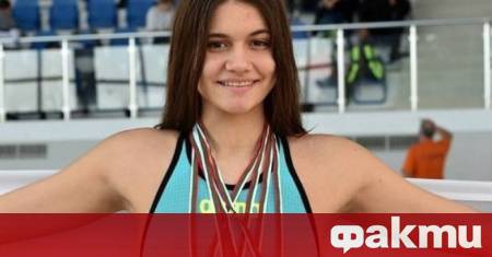 Младата надежда от Пазарджик в плуването Камелия Стоименова успя