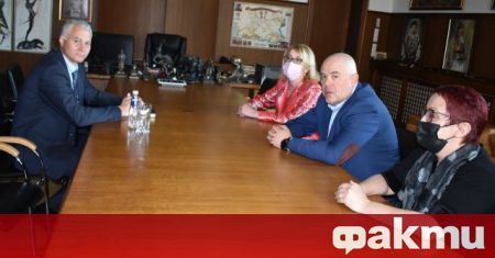 Главният прокурор Иван Гешев прие в Съдебната палата новоназначения председател