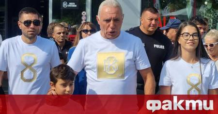 Христо Стоичков изрази подкрепа към трима от съотборниците си от