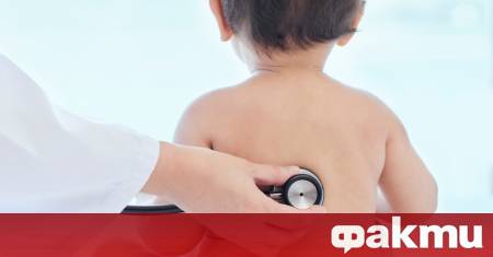 Медицинските специалисти в здравните кабинети на детските градини и училищата