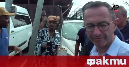 Френският вътрешен министър Бруно Ретайо стана лидер на дясната Републиканска