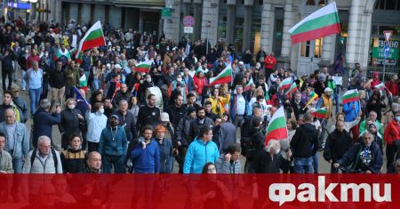 ФАКТИ публикува мнения с широк спектър от гледни точки за