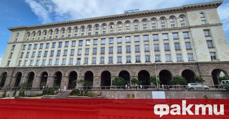 Илюзии не бива да има Естествено че на тези нива