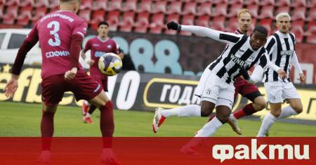 Левски урежда привличането на нападателя на Локомотив Пловдив Хуан Переа