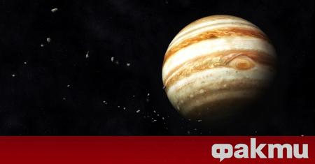 Ананке е естествен спътник на Юпитер открит през 1951 г