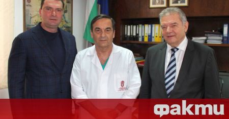Борбата на българските лекари с коварния вирус COVID-19 продължава, въпреки