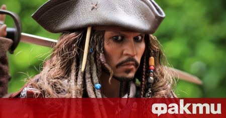 Джони Деп е готов да се завърне в Карибски пирати