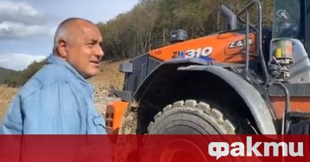 Министър-председателят Бойко Борисов за пореден ден инспектира на живо строителството