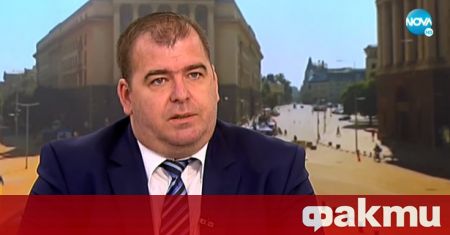 Служебният земеделски министър Явор Гечев с първо телевизионно интервю след
