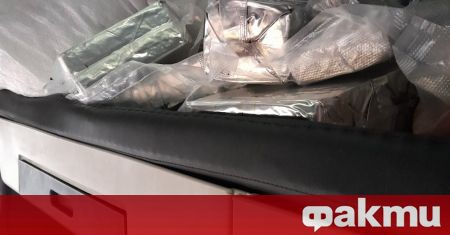 Митническите служители откриха 13 260 кг хероин при проверка на товарен