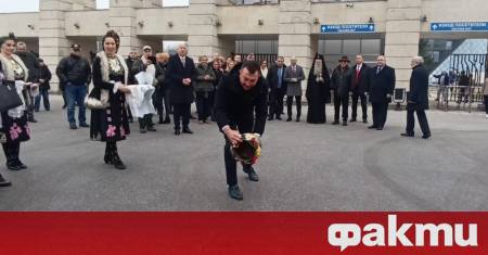 Над 420 фирми от 16 държави ще вземат участие в