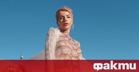 Поли Генова обича да се преоткрива чрез музика Следва едно