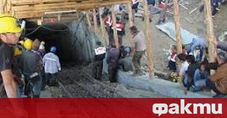 Двама миньори загинаха при срутване в тунел на въглищна мина