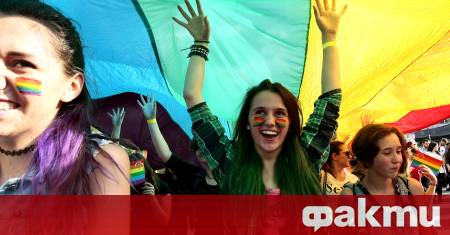 Страните от Европейския съюз трябва да признават еднополовите бракове сключени