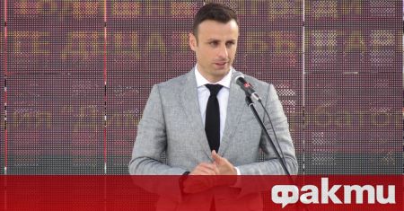 Димитър Бербатов не спира с атаките по адрес на ръководството