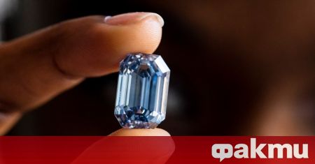 The De Beers Blue ярко синият диамант беше продаден на