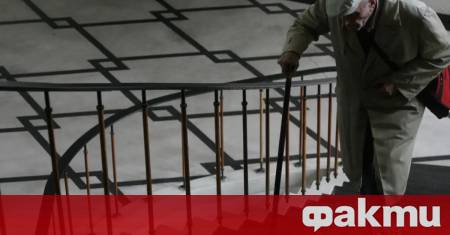 Пенсионирането става по трудно от тази година след като отново