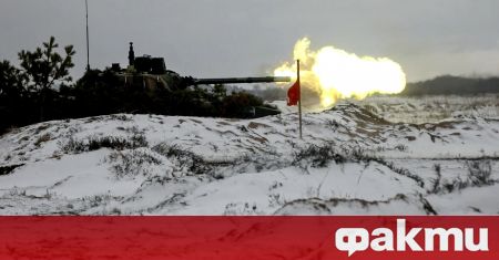 Русия заяви днес че е започнала да изтегля още танкове