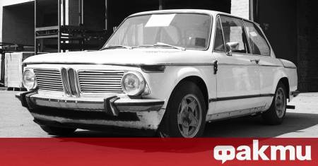 Битката между автомобилните производители и автомобилните папараци за скриване на