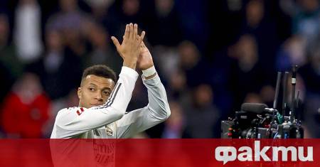 Френският нападател Килиан Мбапе тренира със съотборниците си от Реал