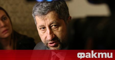 Проблемите пред България са много по сериозни от всякакви средношколски емоции