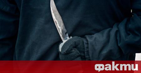 62 годишна жена е задържана след като намушкала с нож свой