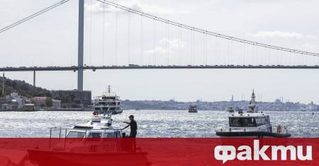 От снощи е преустановено движението на корабите през протока Босфор