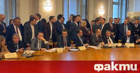 Изтеглиха Комисията по бюджет и финанси в парламента за по ранен